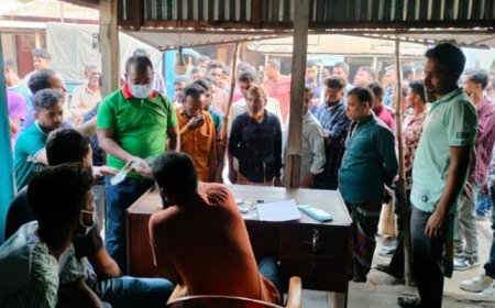 যাত্রী সেজে কাউন্টারে ইউএনও, অতিরিক্ত ভাড়া নেওয়ায় জরিমানা