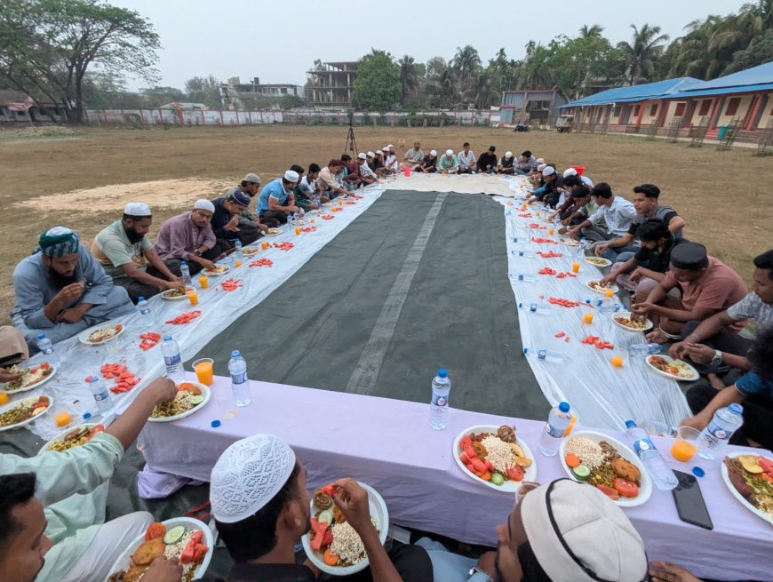 টেকনাফ সরকারি কলেজে ইসলামী ছাত্র আন্দোলনের আলোচনা সভা ও ইফতার মাহফিল অনুষ্ঠিত