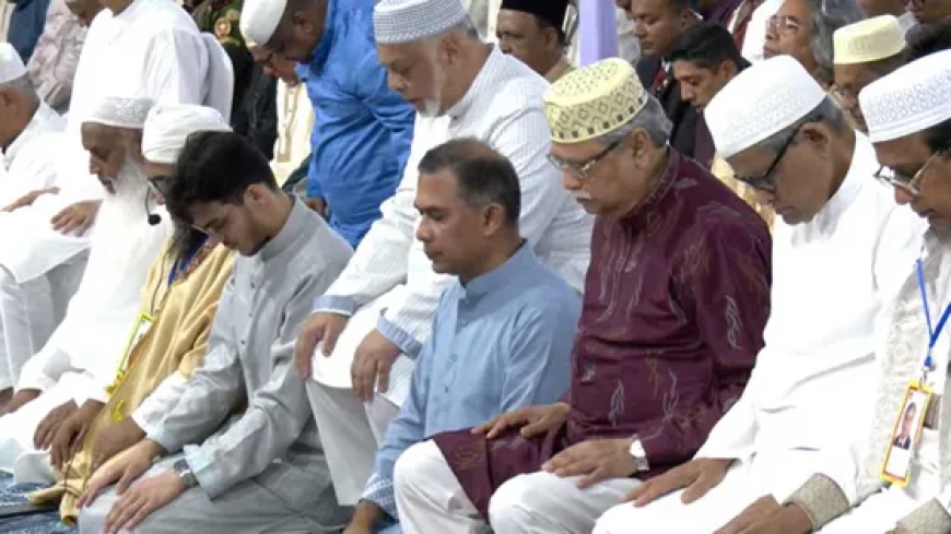রাষ্ট্রপতি ও প্রধানমন্ত্রীর অংশগ্রহণে জাতীয় ঈদগাহে ঈদুল ফিতরের প্রধান জামাত অনুষ্ঠিত