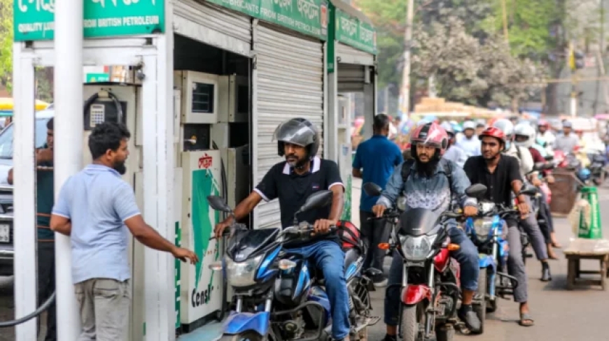 অবৈধ তেল মজুতদারদের তথ্য দিলেই মিলবে লাখ টাকা পুরস্কার