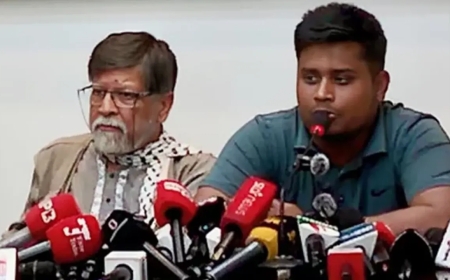 ‘সংস্কার থেকে সরে এলে আরেকটি অভ্যুত্থানের প্রস্তুতি শুরু হবে’: হাসনাত আবদুল্লাহ