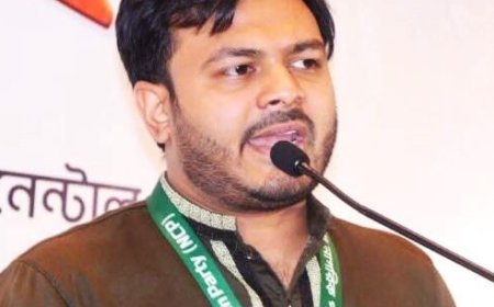 সরকারে আসিফ নজরুলের ভূমিকায় ছাত্ররা সন্তুষ্ট কিনা জানালেন আদিব
