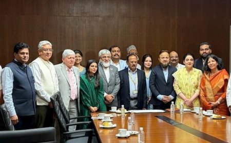 মুসলিমদের মন পাওয়ার চেষ্টা মোদি সরকারের!