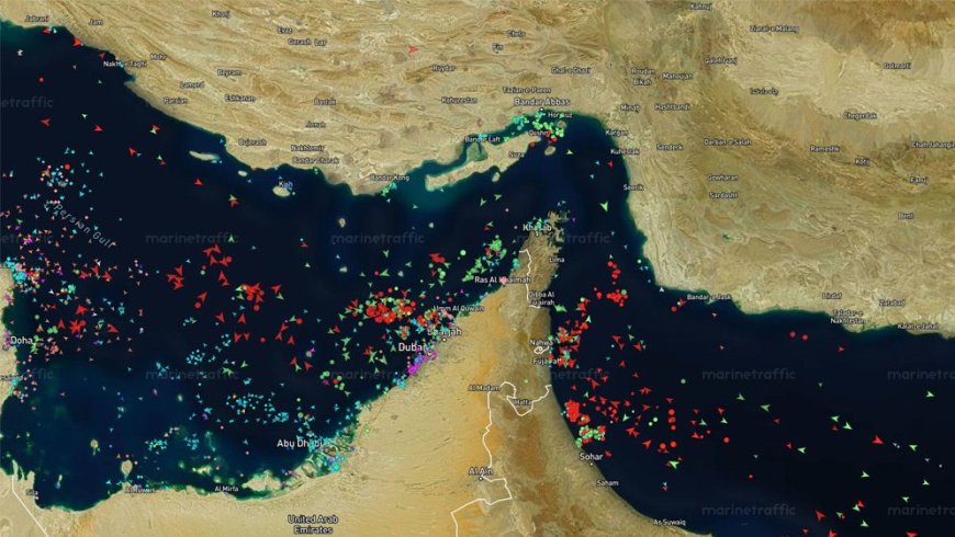 ফের হরমুজ প্রণালি বন্ধ করল ইরান