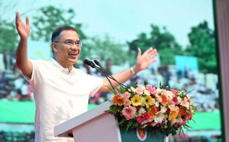 ছোট বন্ধুরা, এখন বাংলাদেশ তাকিয়ে তোমাদের দিকে: প্রধানমন্ত্রী