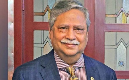 চিকিৎসা শেষে দেশে ফিরলেন রাষ্ট্রপতি