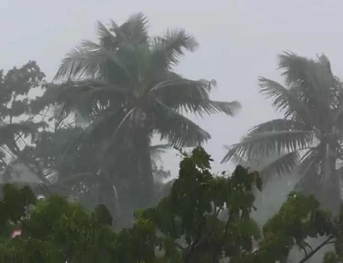 দেশের ৭ অঞ্চলে কালবৈশাখীর পূর্বাভাস: ৬০ কি.মি. বেগে ঝড়ের আশঙ্কা