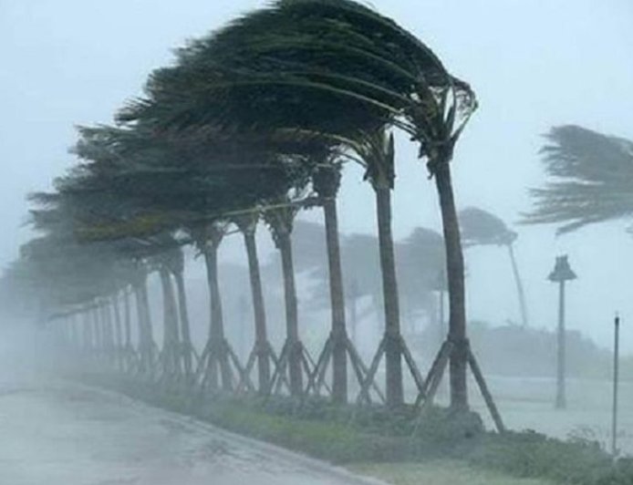 সন্ধ্যার মধ্যে যেসব অঞ্চলে ৬০ কিমি বেগে ঝড়ের আভাস