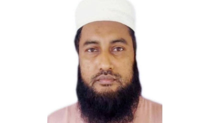 উপবৃত্তির প্রলোভনে ছাত্রীকে শ্লীলতাহানি: গণধোলাইয়ের পর হাসপাতালে মাদরাসা শিক্ষক