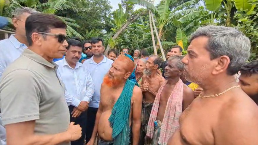 মানিকগঞ্জে বন্যাকবলিত এলাকা পরিদর্শনে পানিসম্পদ প্রতিমন্ত্রী আজাদ