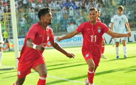 ইউরোপের মাটিতে বাংলাদেশের ঐতিহাসিক জয়: সান মারিনোকে হারিয়ে রূপকথা হামজা-তপুদের