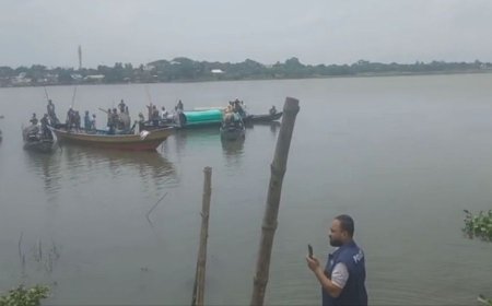 কুমিল্লায় চর দখল নিয়ে দুই উপজেলার মধ্যে রক্তক্ষয়ী সংঘর্ষ, আহত অন্তত ৪০