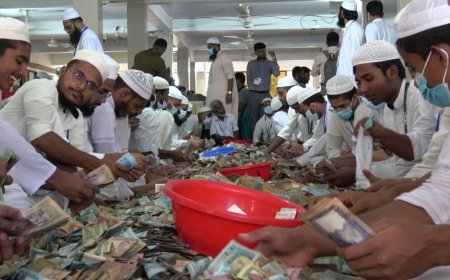 পাগলা মসজিদে দানের টাকার নতুন রেকর্ড