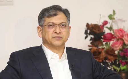 ফিলিস্তিনি শিক্ষার্থীদের জন্য অন-অ্যারাইভাল ভিসার নির্দেশ স্বরাষ্ট্রমন্ত্রীর
