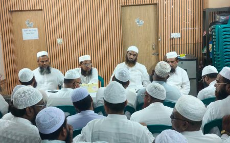 বগুড়া জেলা বাংলাদেশ খেলাফত মজলিসের দায়িত্বশীলদের সাথে মাওলানা মা'মু'নুল হ'কের মতবিনিময় সভা