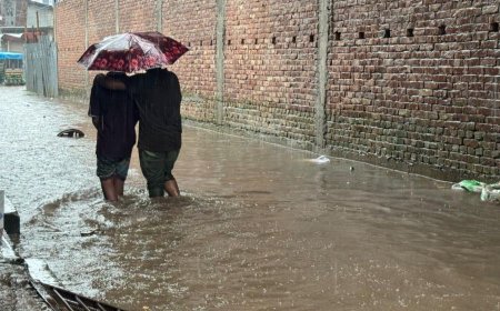 ভারি বর্ষণে মুগদা-খিলগাঁও-মতিঝিলে জলাবদ্ধতা