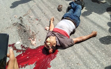 মোটরসাইকেল ও পিকআপের সংঘ'র্ষে মর্মান্তিক দুর্ঘ'টনা, নিহ'ত ১