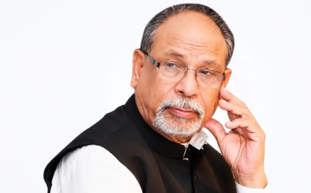শাপলা গণহত্যা মামলায় সাবেক মন্ত্রী লতিফ সিদ্দিকী গ্রেপ্তার