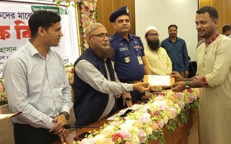 সমাজে পিছিয়ে পড়া জনগণকে আত্মনির্ভরশীল করে গড়ে তুলতে হবে: লক্ষ্মীপুরের জেলা প্রশাসক