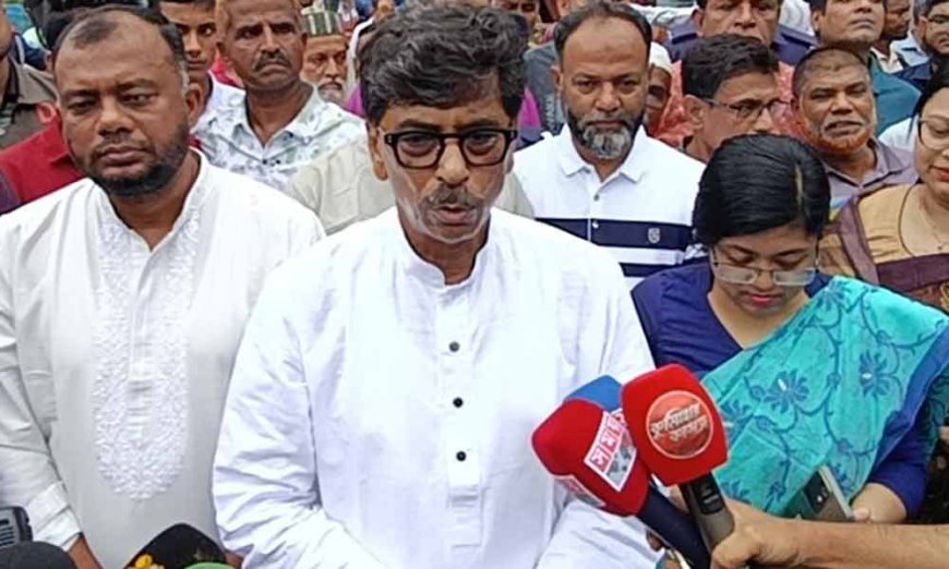 বন্যায় ক্ষতিগ্রস্ত কৃষকদের প্রয়োজনীয় সব সহায়তা দেবে সরকার: কৃষিমন্ত্রী