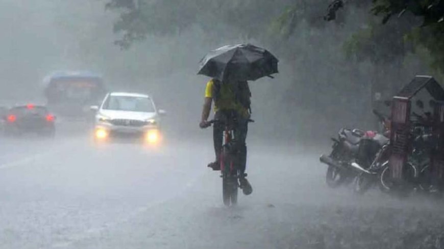 দুই বিভাগে ভারী বর্ষণ, সারাদেশে ঝড়-বজ্রবৃষ্টির আভাস