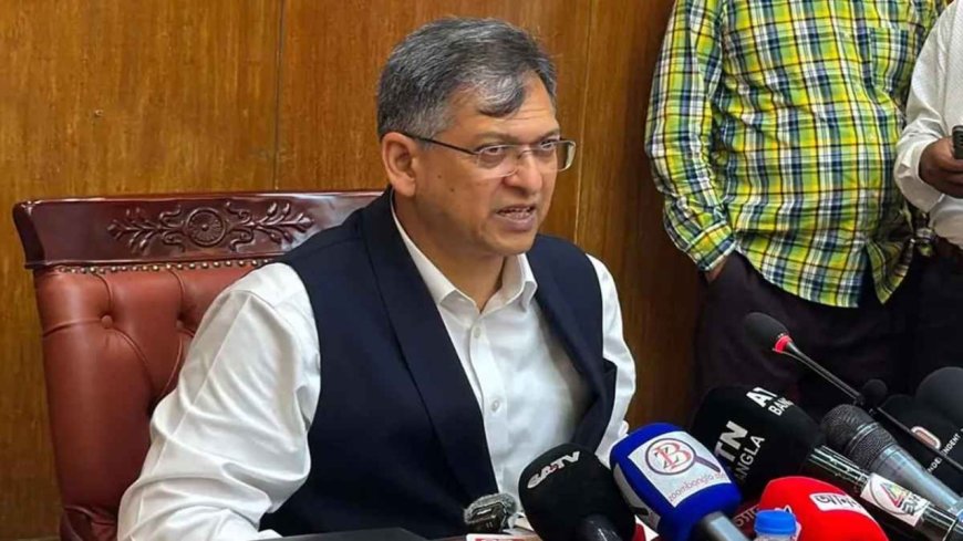 সাবেক রাষ্ট্রপতির বিরুদ্ধে তোলা অভিযোগ আমলে নেওয়ার মতো নয়: স্বরাষ্ট্রমন্ত্রী