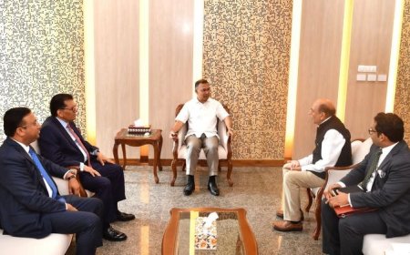 প্রধানমন্ত্রীর সঙ্গে ভারতীয় হাইকমিশনারের সৌজন্য সাক্ষাৎ