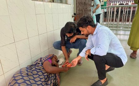 স্বেচ্ছাসেবার মাধ্যমে মানুষের পাশে বগুড়ার অহনিশ ও শুভ