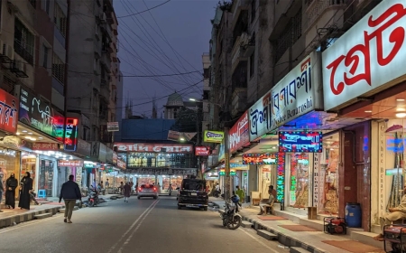 বিদ্যুৎ সাশ্রয়ে কড়াকড়ি, রাত ৮টায় মার্কেট-দোকান বন্ধের নির্দেশ