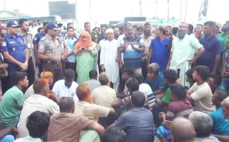 জামালপুরে গ্যাসের দাবিতে সড়ক অবরোধ
