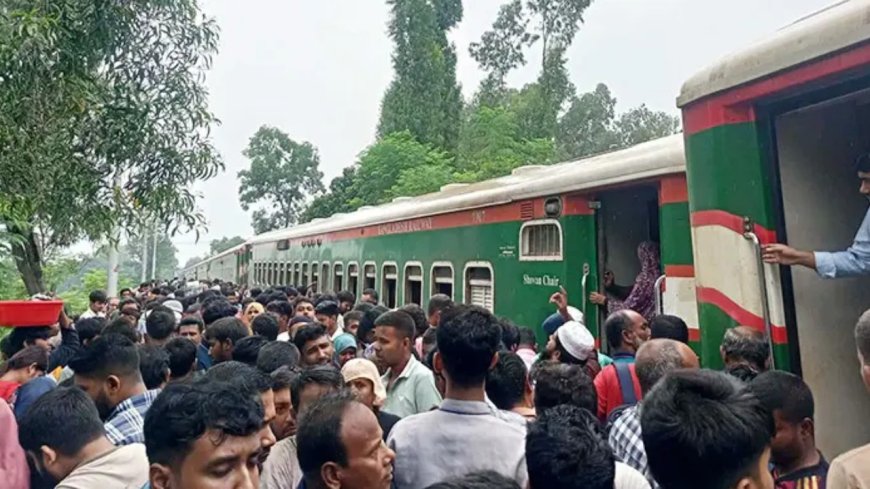 সিরাজগঞ্জে ট্রেন লাইনচ্যুতির ঘটনায় ৫ সদস্যের তদন্ত কমিটি গঠন, উত্তরবঙ্গের সাথে রেল যোগাযোগ বন্ধ