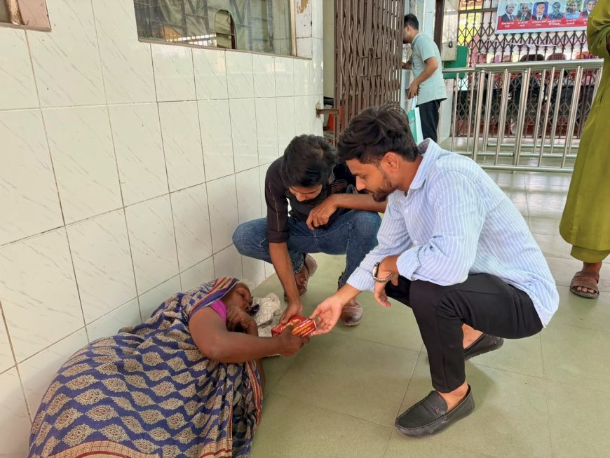 স্বেচ্ছাসেবার মাধ্যমে মানুষের পাশে বগুড়ার অহনিশ ও শুভ