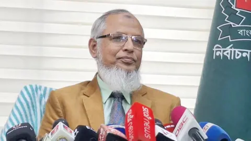 চলতি মাসেই ইউপি নির্বাচনের তফসিল, ভোটগ্রহণ হবে ধাপে ধাপে: ইসি